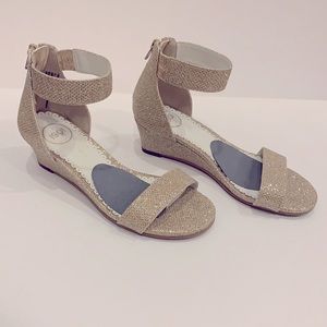 1901 Cora Glitter wedge heels size 1 (Little Girl)